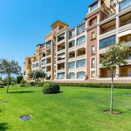Apartment Cisnes By H